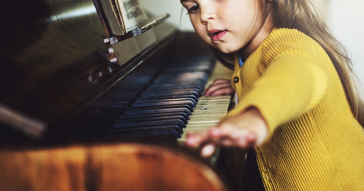 ピアノが幼児の脳の発達を促す